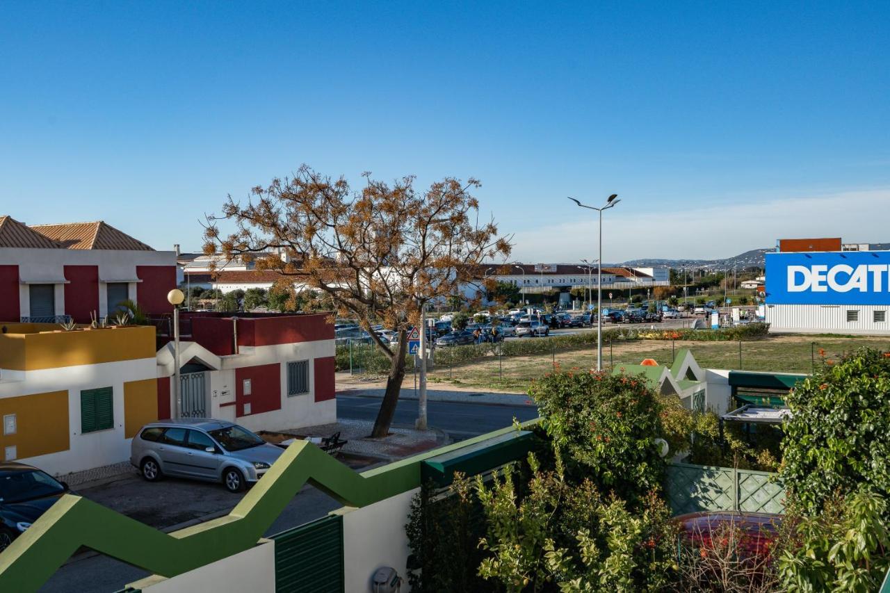 Holiday Villa In Elite Residential Area Of Фару Экстерьер фото